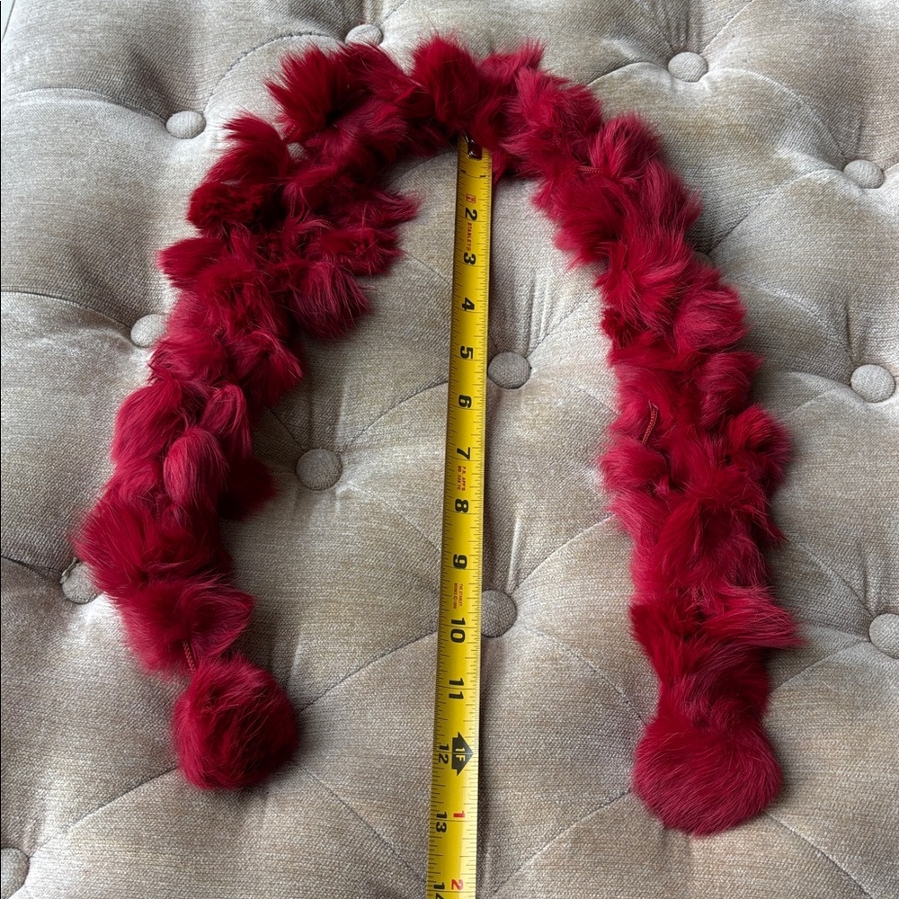 Elegant Red Rabbit Fur Scarf - Picture 2 of 3